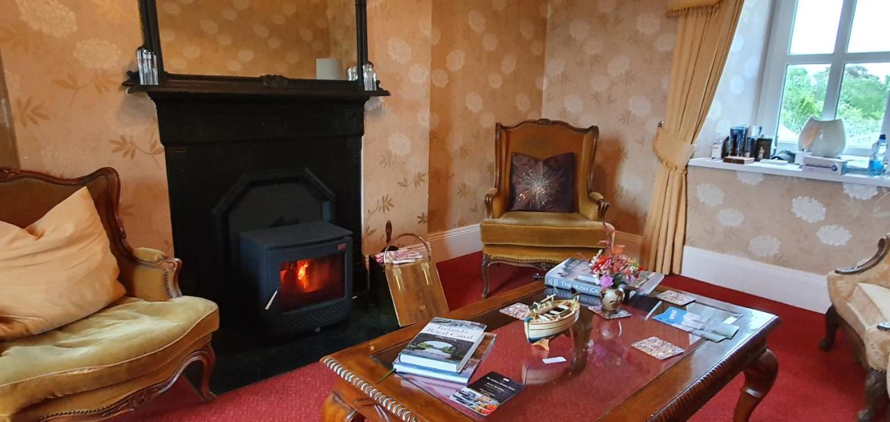 The Harbour Masters House Bed & Breakfast Banagher Dış mekan fotoğraf